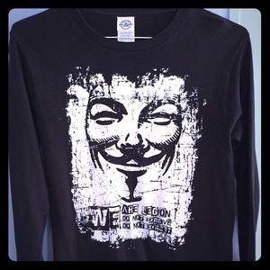 Long sleeve Anonymous t- shirt